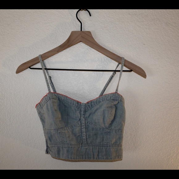 American Eagle light jean crop top - Picture 4 of 4